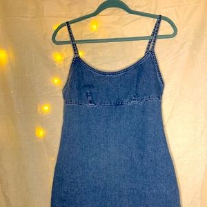 Billabong adorable jean mini dress! Worn once.